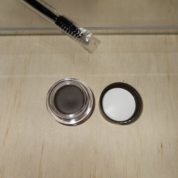 NIB Avon fmg Tatoo Station Proof Brow Pomade Dark Brown  0.14 oz - Picture 4 of 6